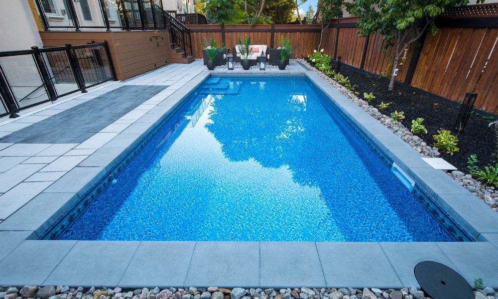 pool installer backyard toronto