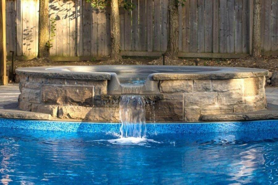 Pool construction Maple